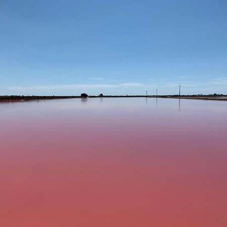 Cabane Maia Aigues Mortes Екстериор снимка