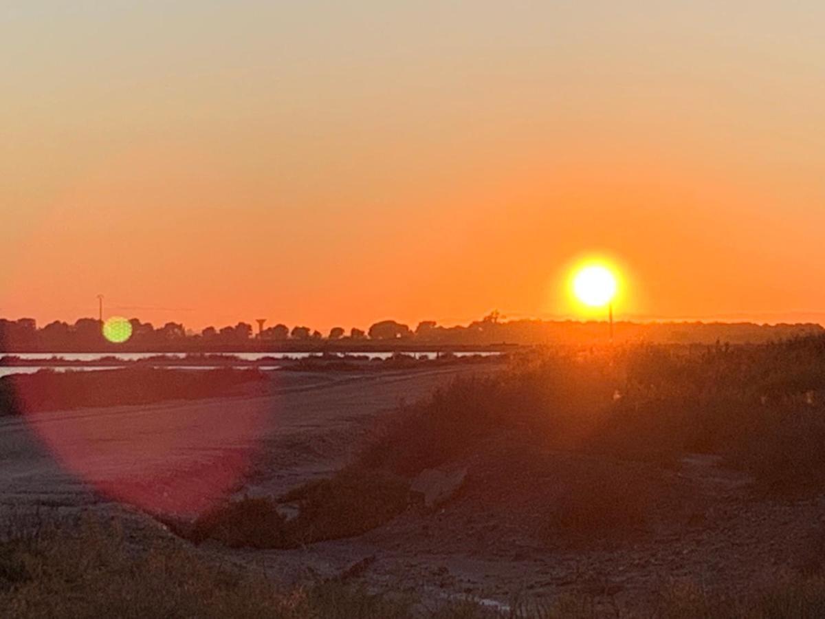 Cabane Maia Aigues Mortes Екстериор снимка